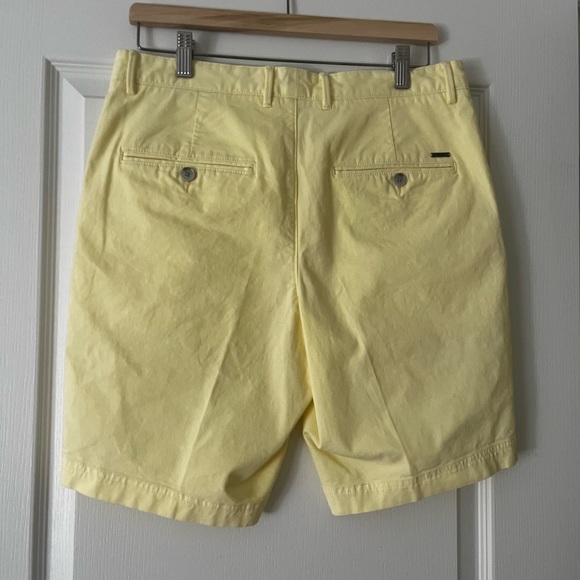 Men’s Hugo boss shorts - Picture 2 of 2